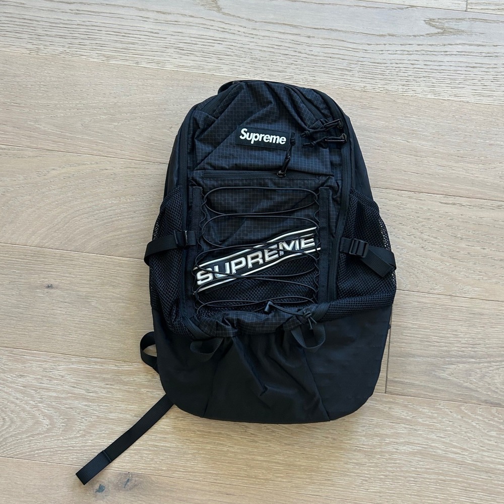 Supreme FW22 Backpack Black Ripstop Techwear Streetwear Bag Authentic Supreme